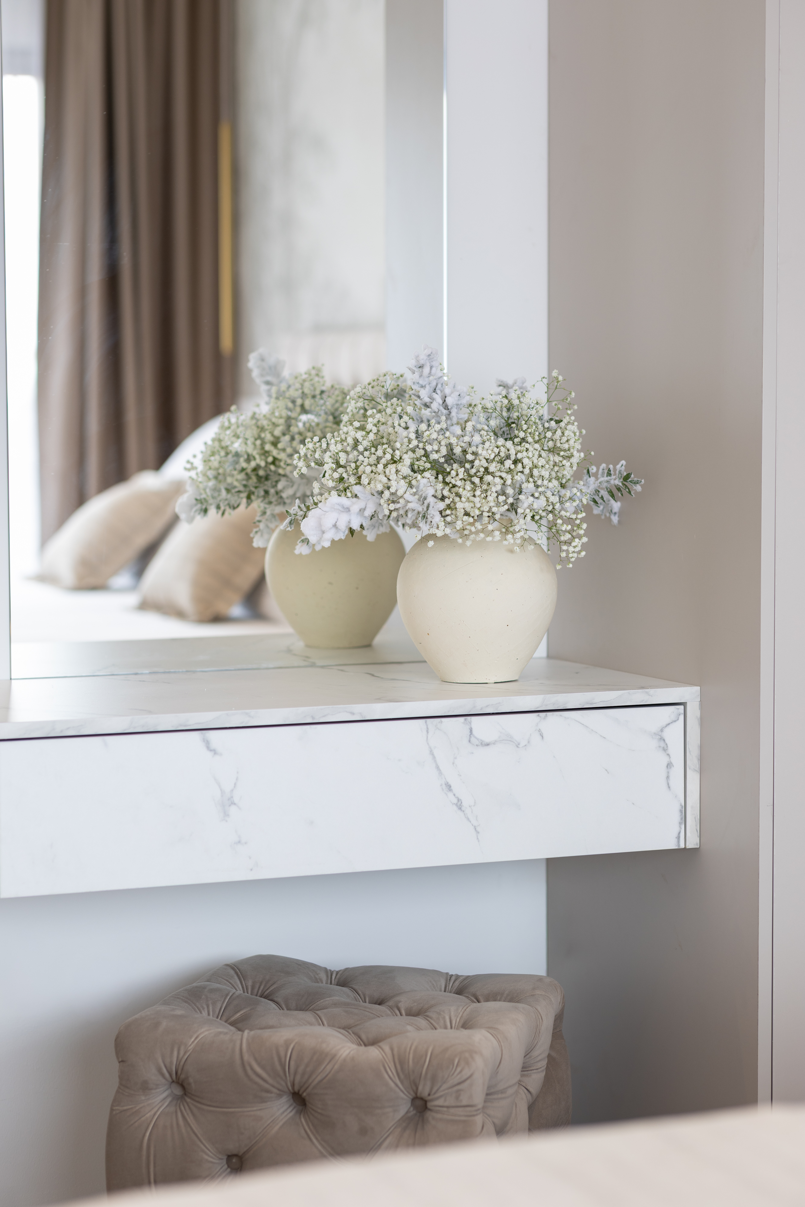 Comfort Double Room with Balcony - Image 10